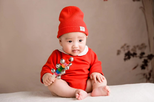 秦皇岛3个月宝宝翻身